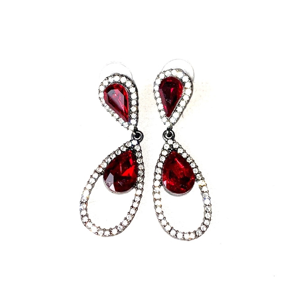 Ruby colored dangle earrings with rhinestone